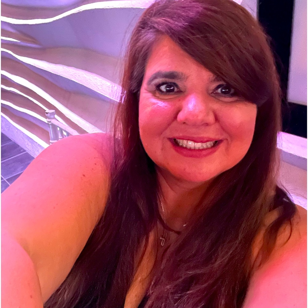 Meet your Posher, Francesca